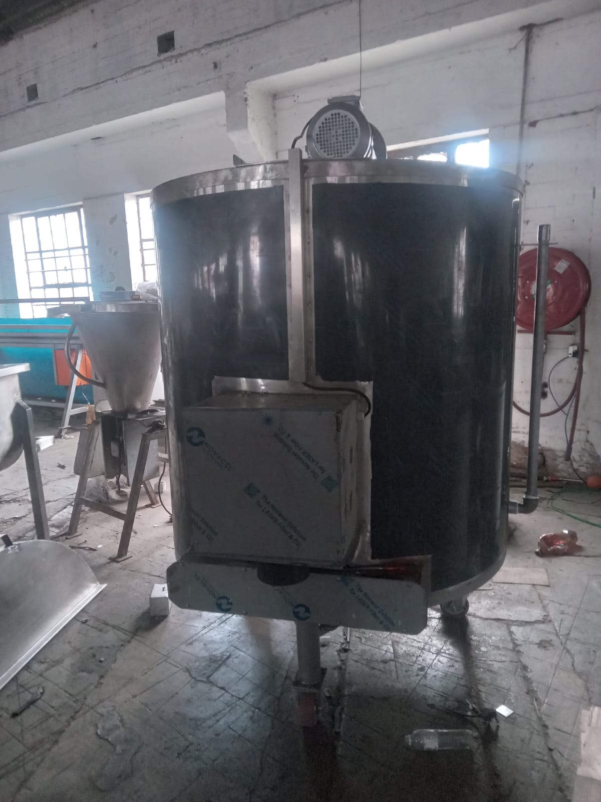 Detergent Manufacturing Machine