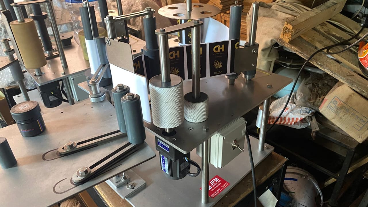 Bottle Labeling Machine for Sale – Improve Speed, Accuracy and Professional Branding